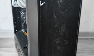 Игровая сборка: процессор Intel Core i5-6500, видеокарта GTX 1660, материнская плата Z270 Gigabyte, озу 32 гб